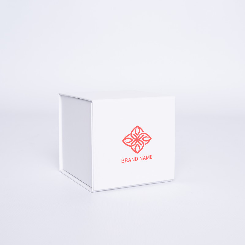 Gepersonaliseerde Gepersonaliseerde magnestische geschenkdoos Cubox 10x10x10 CM | CUBOX | ZEEFBEDRUKKING OP 1 ZIJDE IN 1 KLEUR