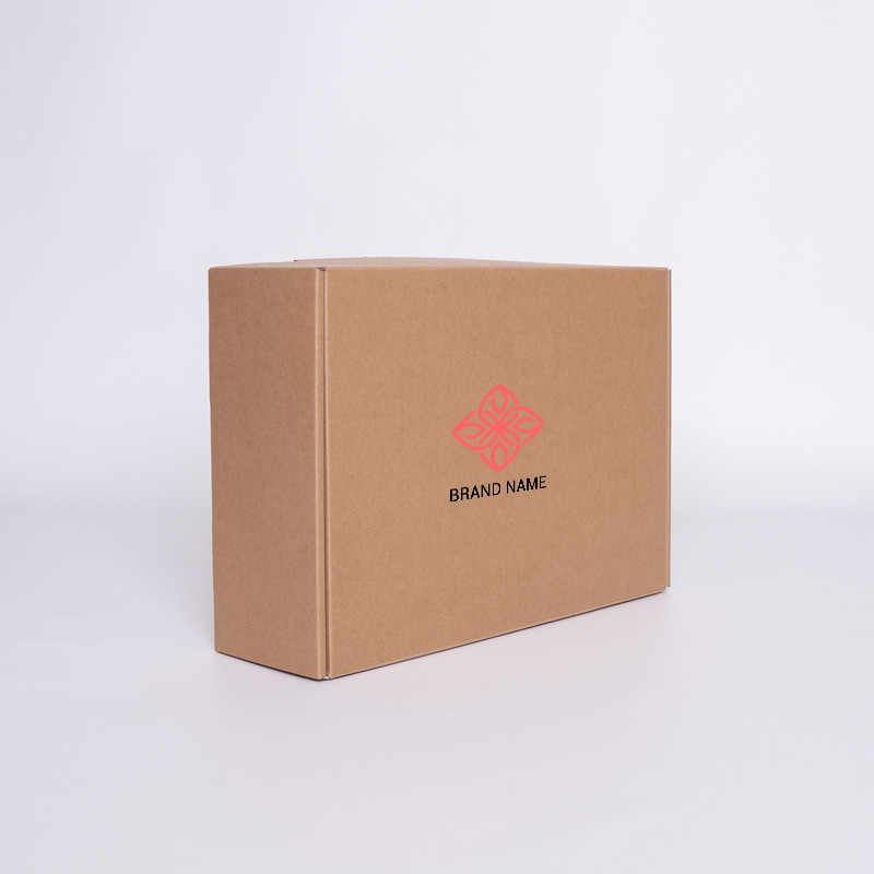 Personalisierbares Kraft-Postpack 42,5x31x15,5 CM | POSTPACK | SIEBDRUCK AUF EINER SEITE IN ZWEI FARBEN
