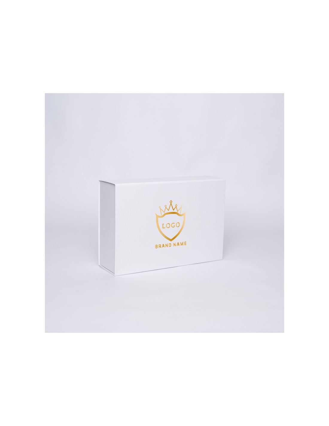 Customized Personalized Magnetic Box Wonderbox 33x22x10 CM | WONDERBOX | STANDARD PAPER | HOT FOIL STAMPING