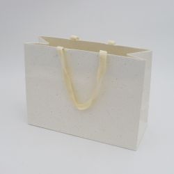 Shopping bags con manici in corda o nastri Borsa di carta Noblesse Highcare