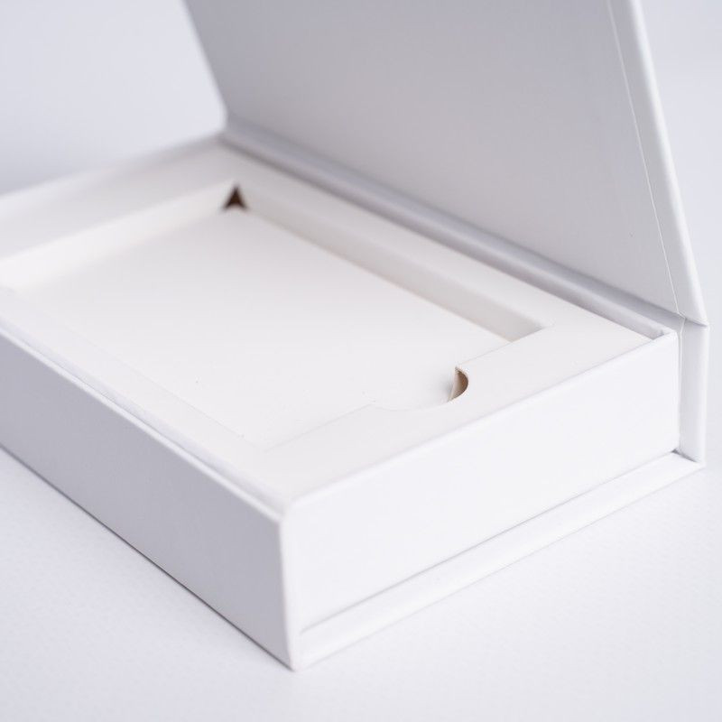 Hingbox personalisierte Magnetbox HINGBOX