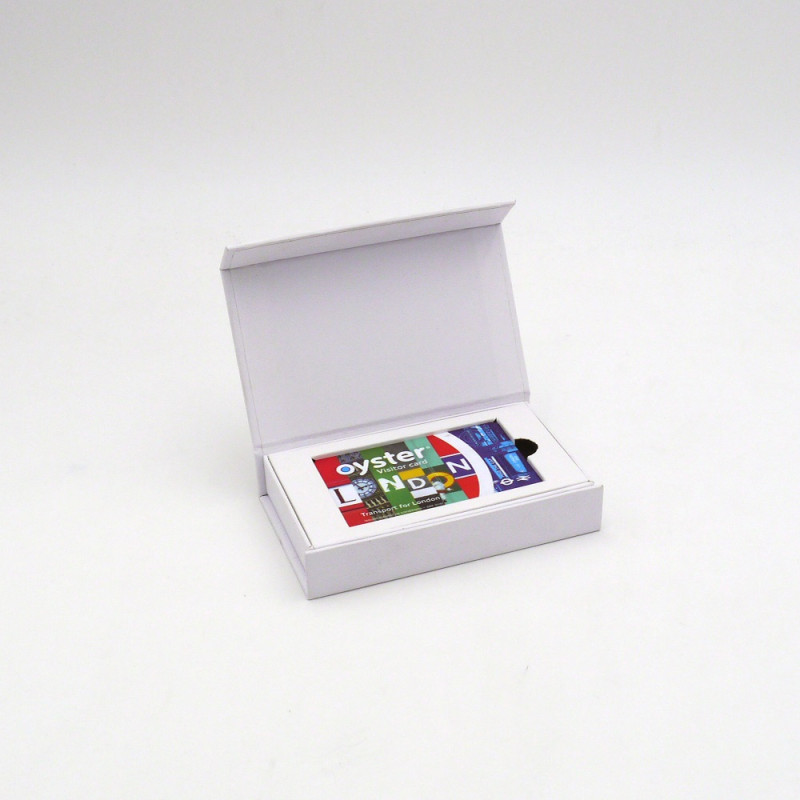 Gepersonaliseerde Gepersonaliseerde magnestische geschenkdoos Palace 12x7x2 CM | PORTA CARD | STAMPA A CALDO