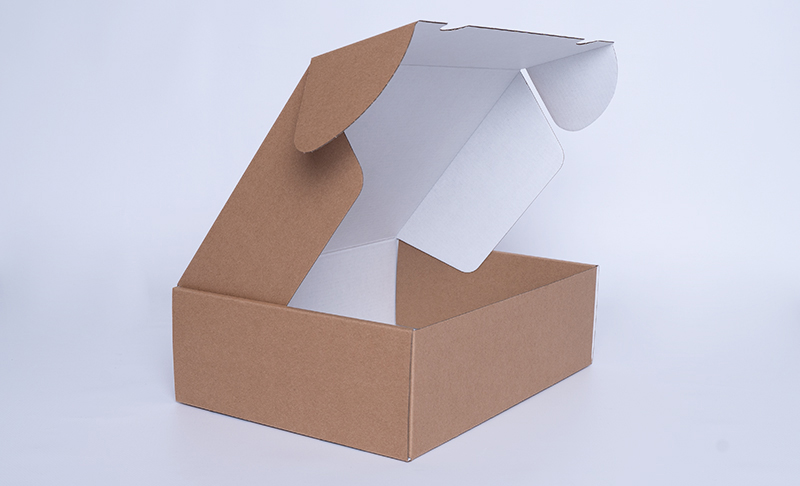 "Our sturdy and reliable cardboard shipping boxes are the perfect solution for safely and securely shipping your products. Made from durable and high-quality materials, these boxes are designed to withstand the rigors of transit and protect your items from damage. They are also customizable to include your company's logo, branding, and any specific handling instructions. Order now and experience the convenience and peace of mind that comes with using our top-quality shipping boxes."